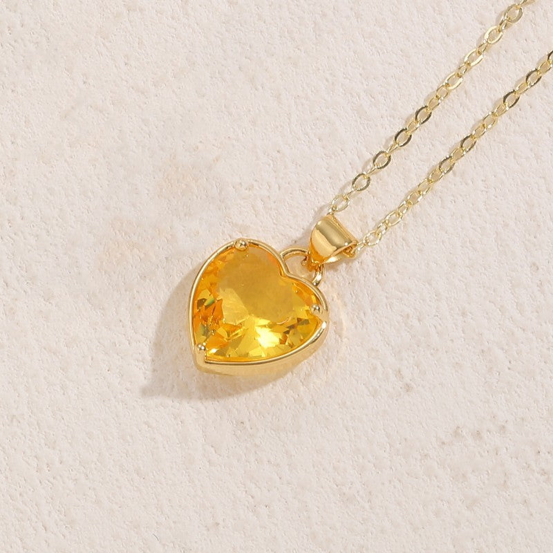 Wholesale Glass Love Classic Pendant Copper Necklace