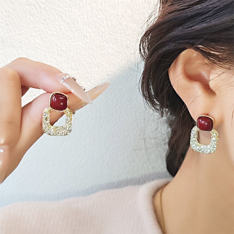 Wholesale New Chinese Style Red Heart Earrings Vintage Elegant Qipao Match Zinc Alloy Fashion Accessory