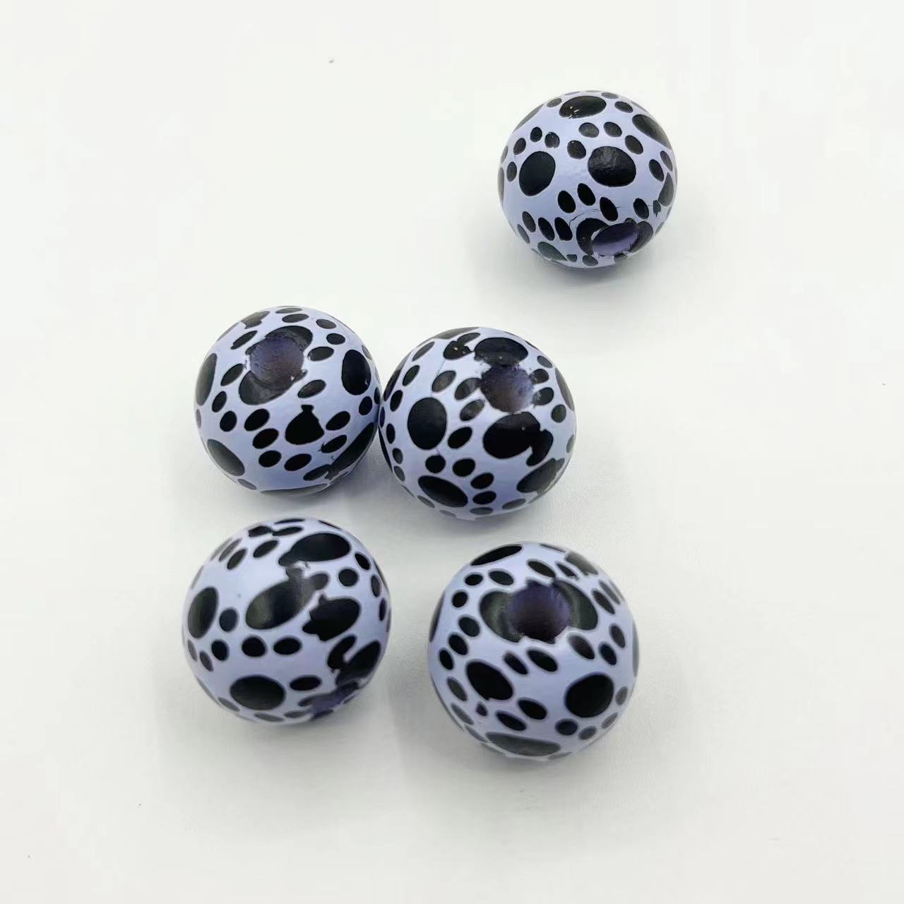 Wholesale 50PCS/PACK Bear Paw Cat Paw Printed Wooden Beads
