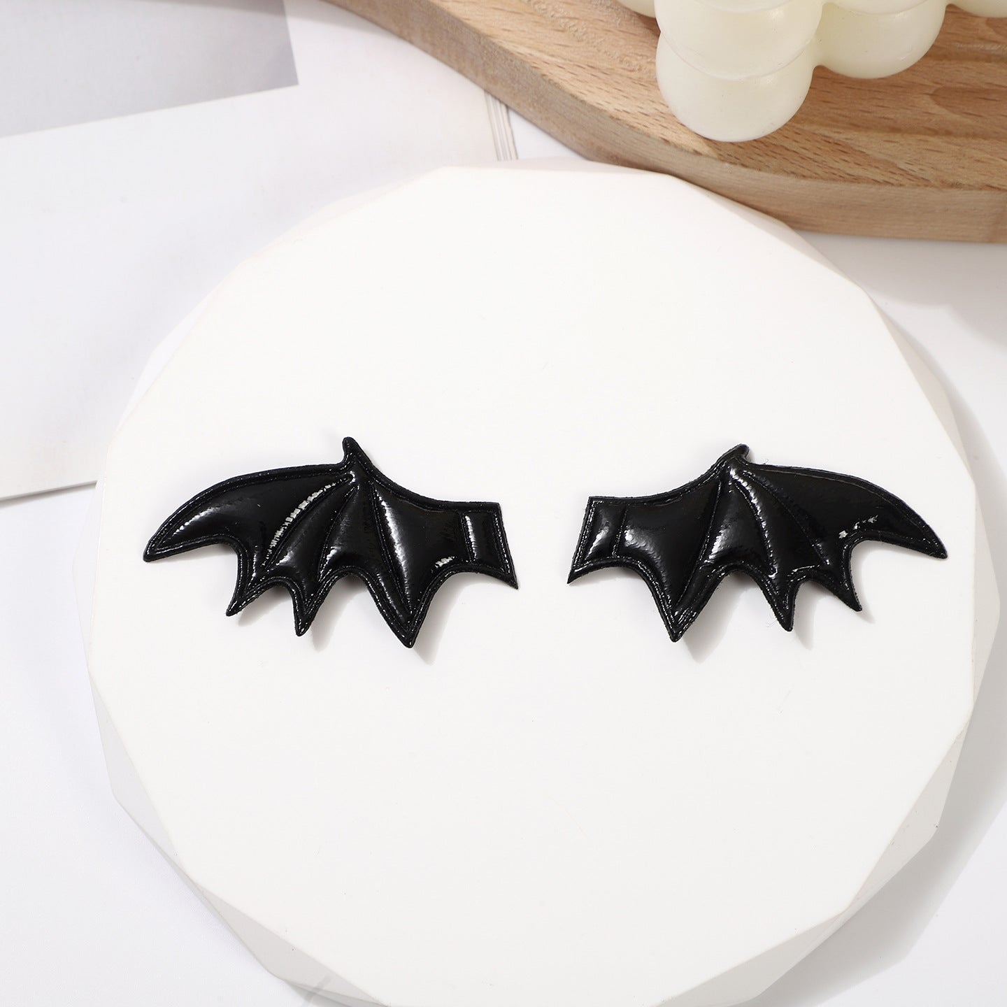 Wholesale 20pcs/pack Ultra Embossed Devil Horn Wings DIY Handmade Vampire Hairpin Doll Hat Decorative Accessories