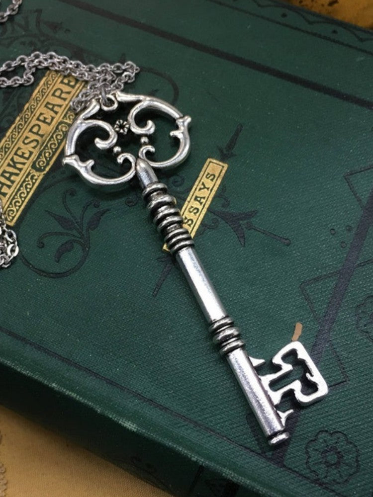 Wholesale Fashion simple gothic retro punk pattern key necklace