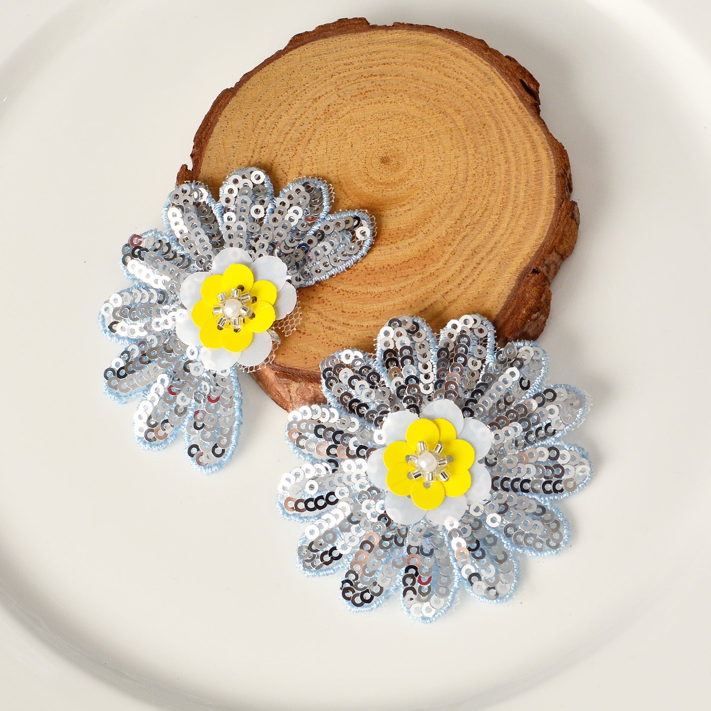 Wholesale Decorative Embroidered Sequin Sunflower Patch For Clothing Suits Shirts Towels DIY Gift Resale
