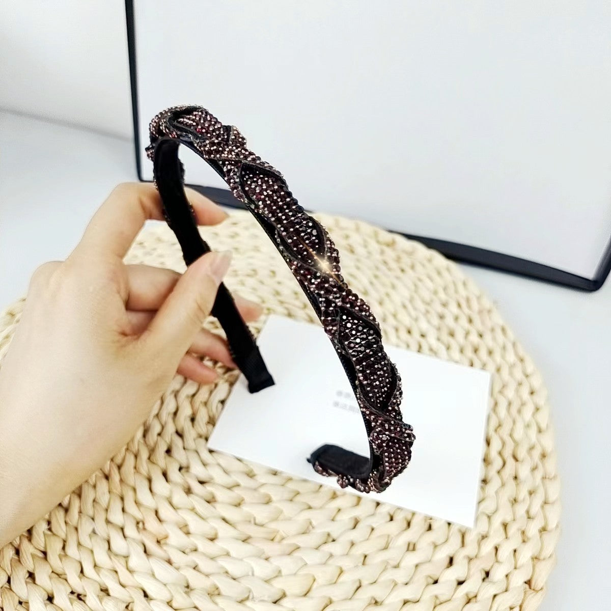 Wholesale Light Luxury Color Blocked Full Diamond Fashionable Versatile High End Sensation Sparkling Diamond High End Headband