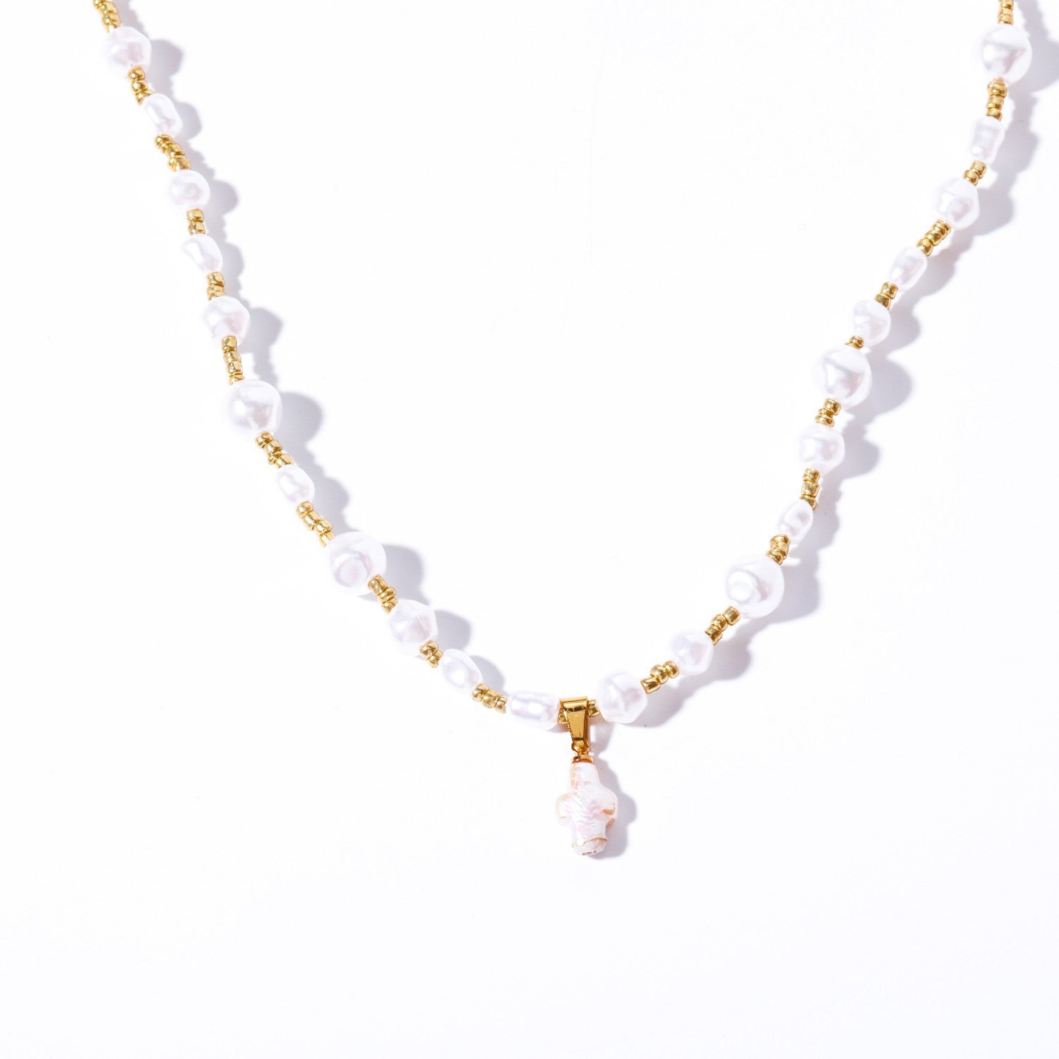 Wholesale pearl necklace cross shell necklace retro artistic Baroque style necklace