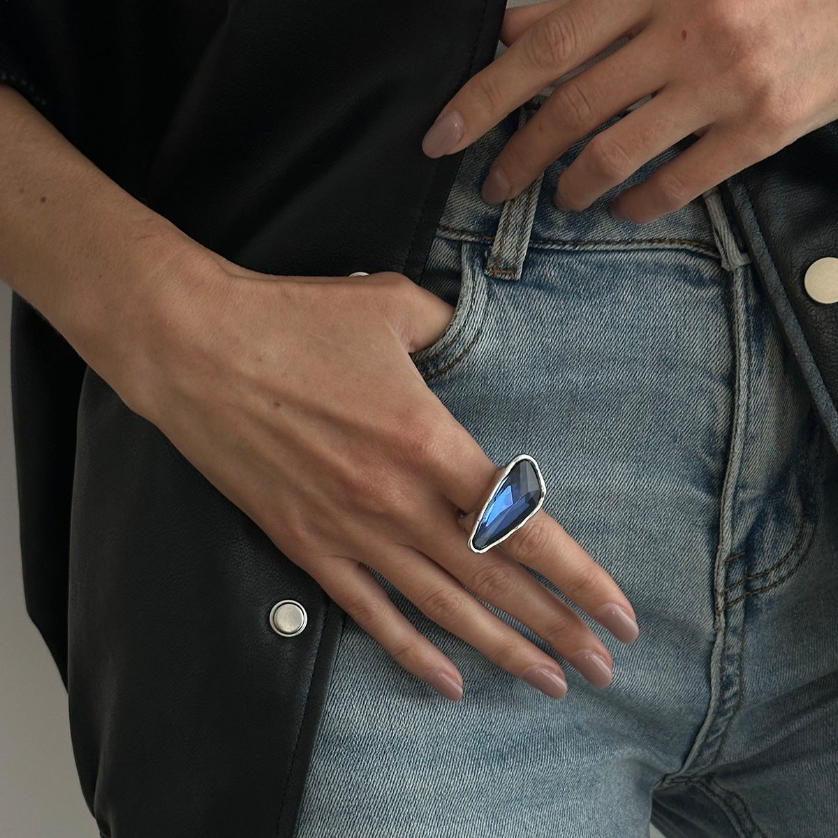 Wholesale Geometric Acrylic Gemstone Pendant Necklace