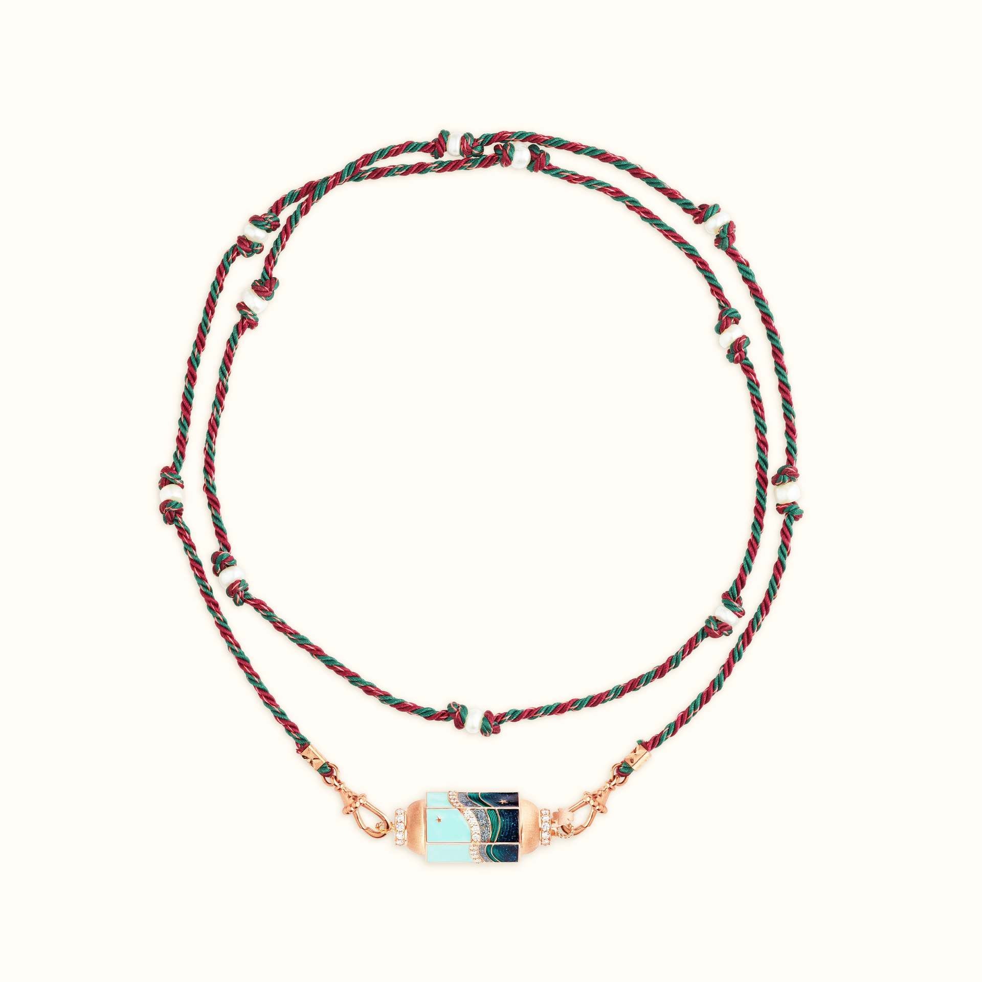 Wholesale Valentine's Day Colorful Tarot Necklace Design Star Eyes Gold Plated Color-preserving Necklace