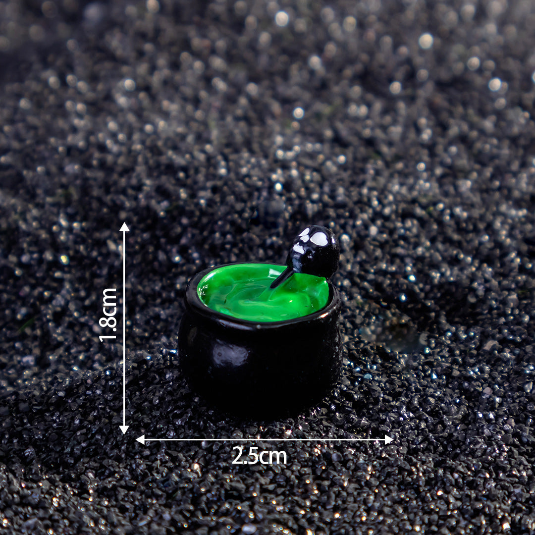 Wholesale Horror  Glow-in-the-Dark Resin Ornament Decorative Accent for DIY Jewelry or Gift Resale
