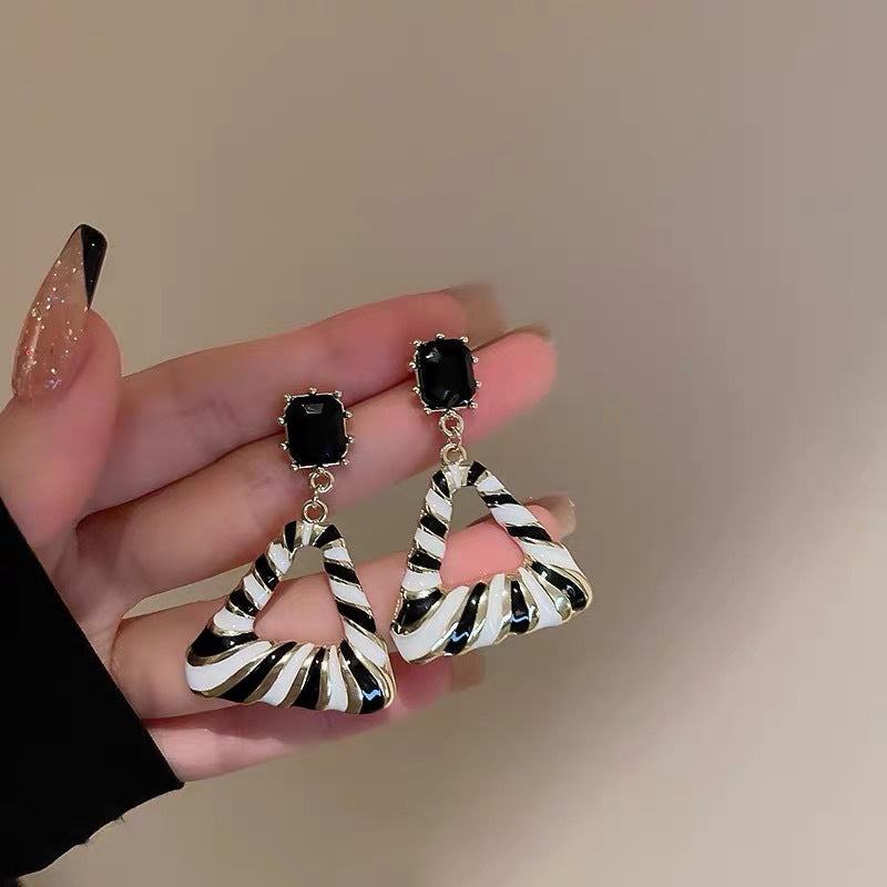Wholesale Earrings for Women,  Internet Celebrity Hot-Selling Earrings