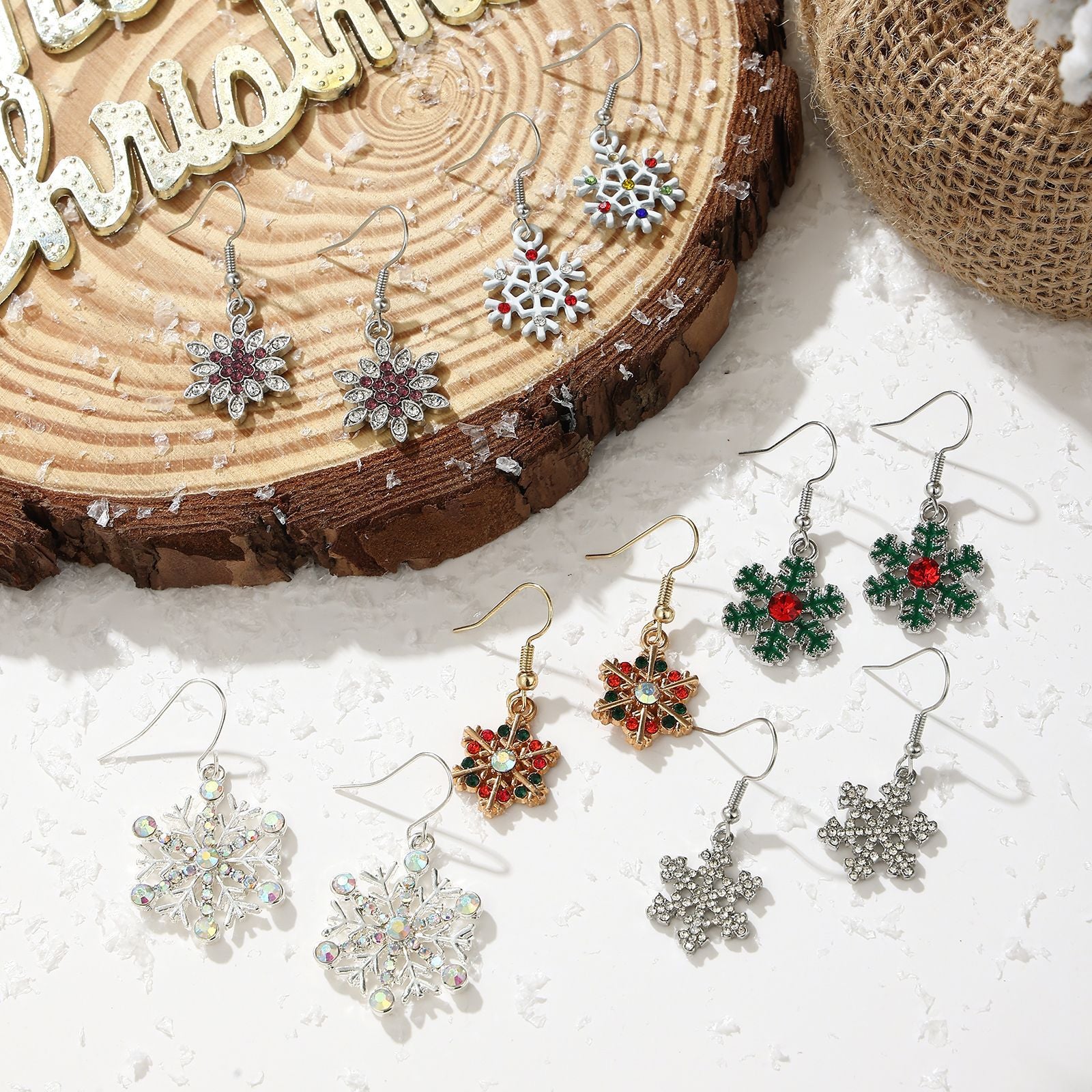 Wholesale Chic Christmas Snowflake Earrings For Women Zinc Alloy Rhinestone Fashion Jewelry Party Gift