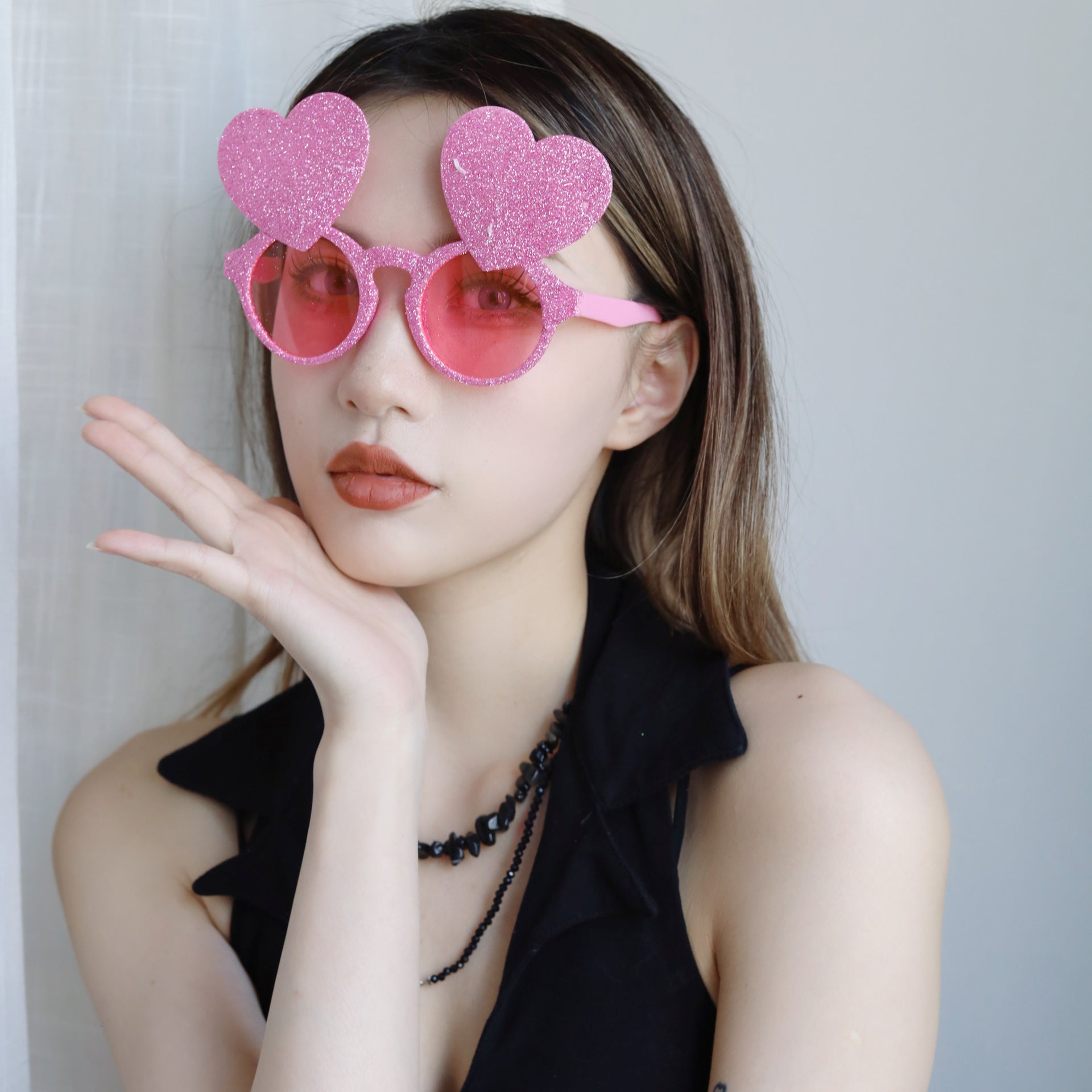 Wholesale 2023 Valentine's Day Party ABS Love Glasses