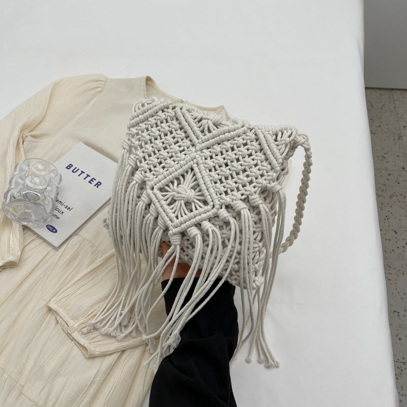 Wholesale Bohemian Tassel Cotton Straw Woven Bag Crossbody Bag Beach Bag