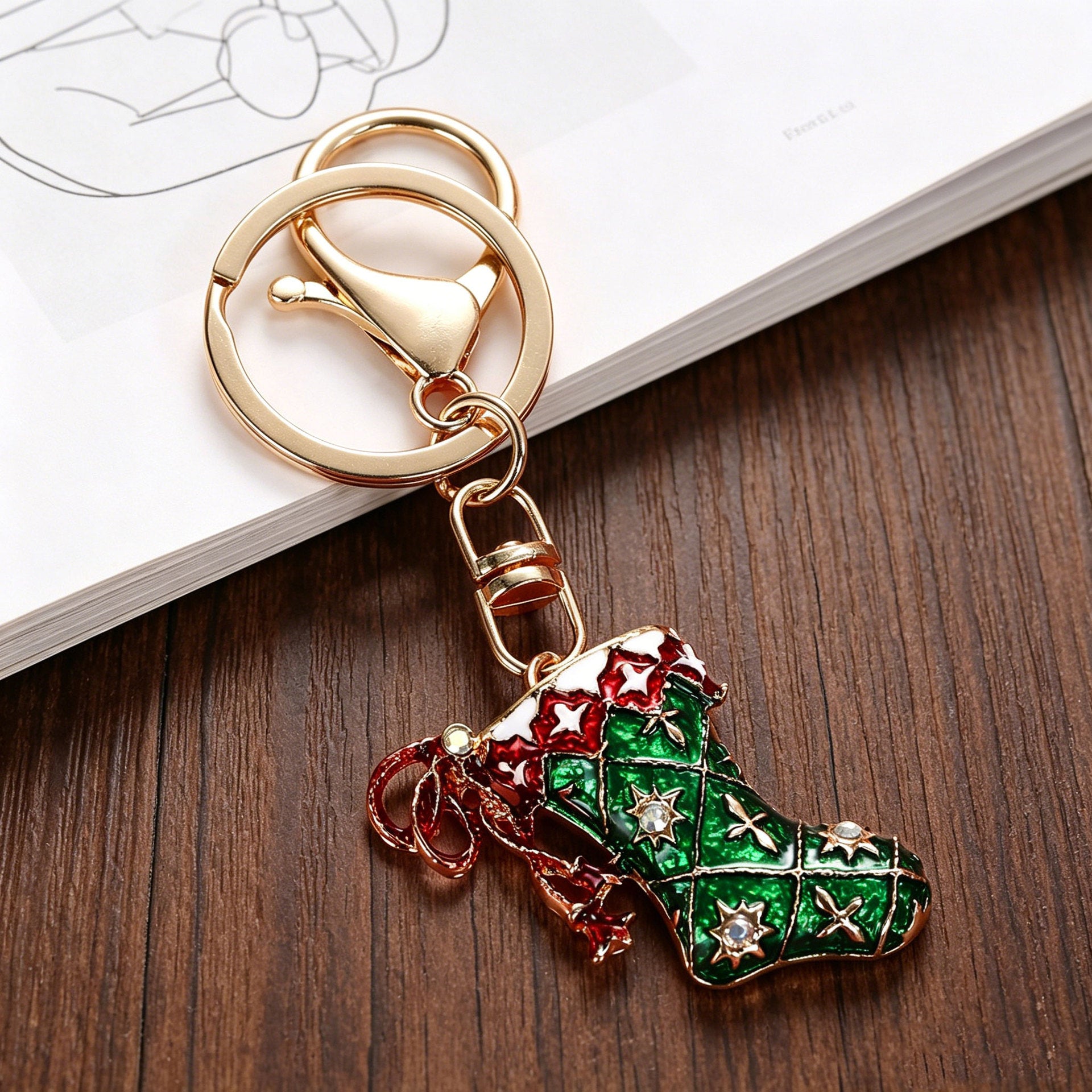 Wholesale Chic Christmas Themed Rhinestone Keychain Snowman Tree Sock Rabbit Car Key Accessory Zinc Alloy Gift Resale
