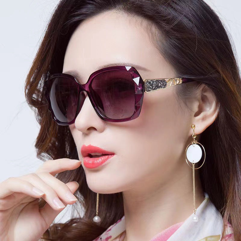 Wholesale 2025 new ladies sunglasses trendy fashion large frame sunscreen sunglasses holiday vintage sunglasses