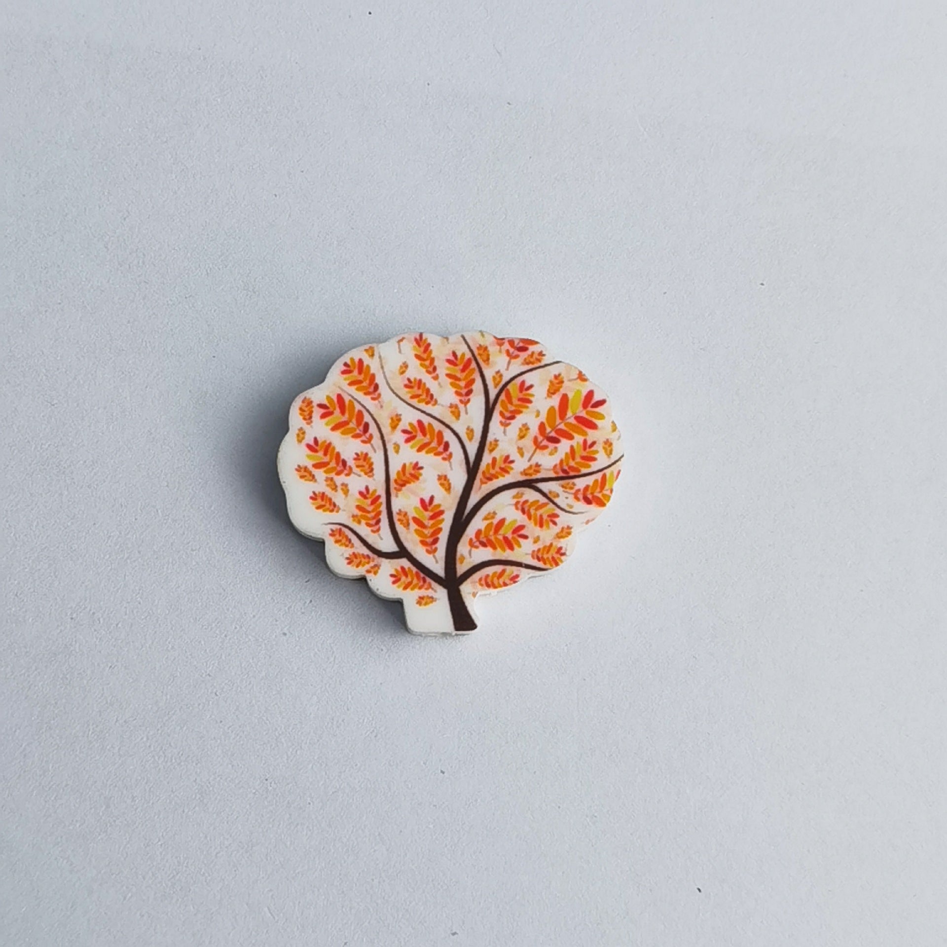 Wholesale 30pcs Colorful and diverse tree shaped flower printing Focal Beads