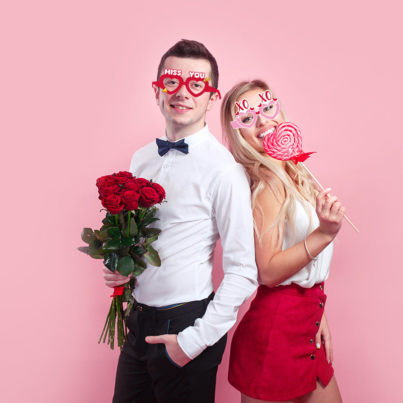 Wholesale Valentine's Day Paper Glasses Set