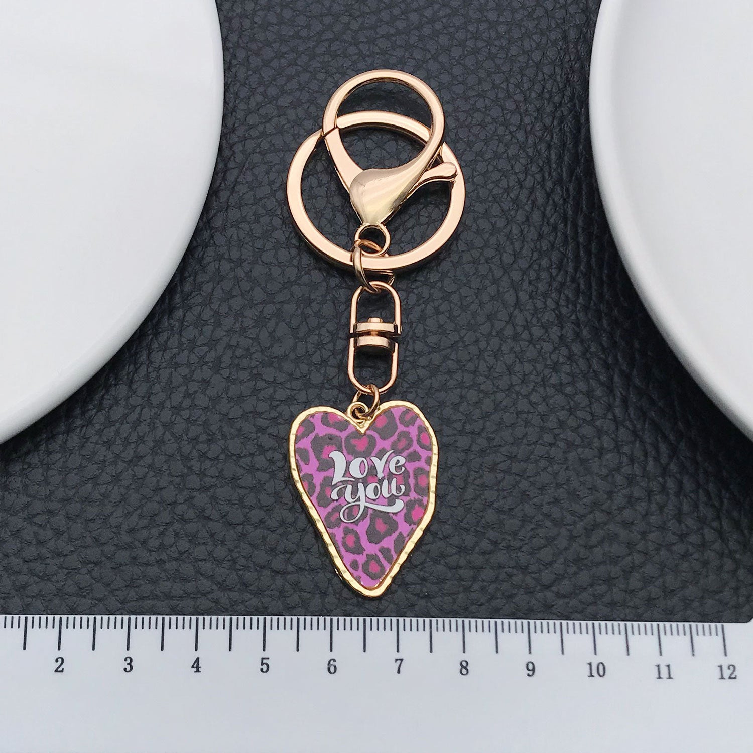Wholesale Purple printed big heart Valentine' s Day alloy 8-shaped keychain