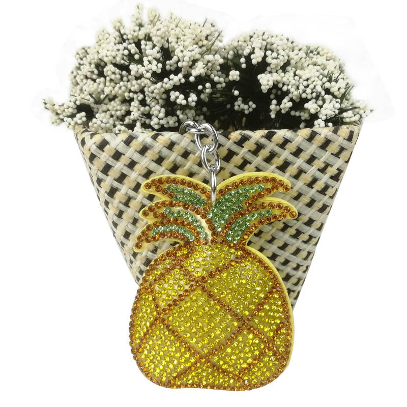 Wholesale 4pcs Rhinestone Diamond Pineapple Keychain