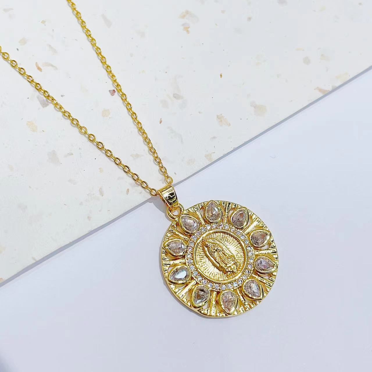 Wholesale Electroplated Colored Zircon Titanium Steel Chain Micro-Inlaid Necklaces