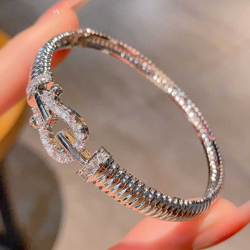 Wholesale threaded horsshoe buckle bracelet niche cool style high-end diamond bracelet