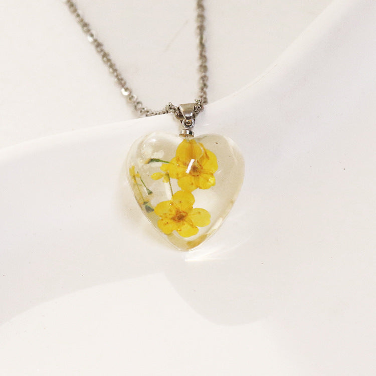 Wholesale 6pcs Monthly Everlasting Flower Resin Epoxy Love Pendant Necklace