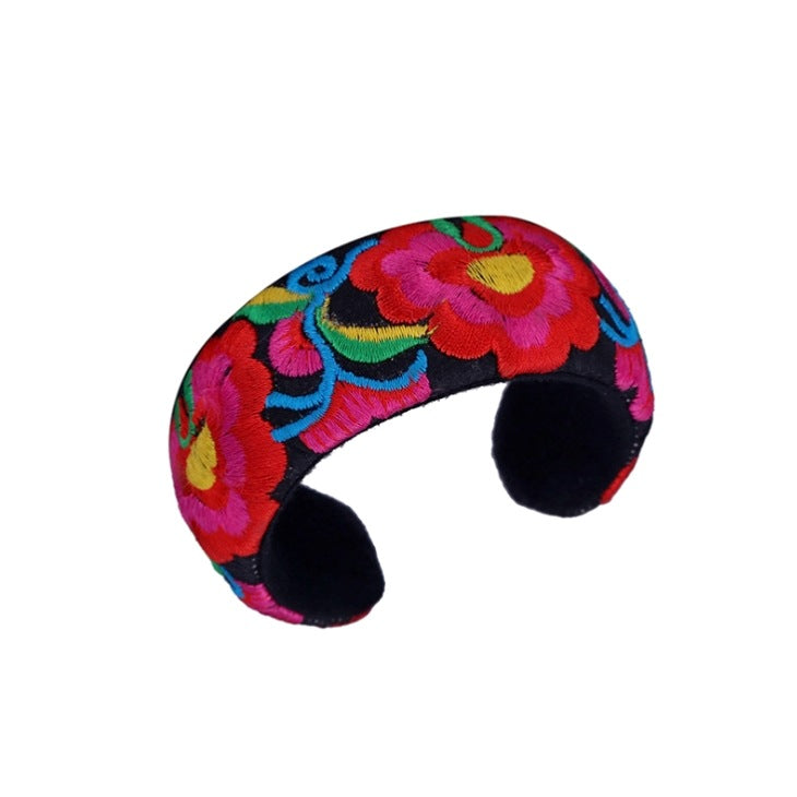 Wholesale Hand-embroidered wide version Miao silver cotton and linen versatile bracelet