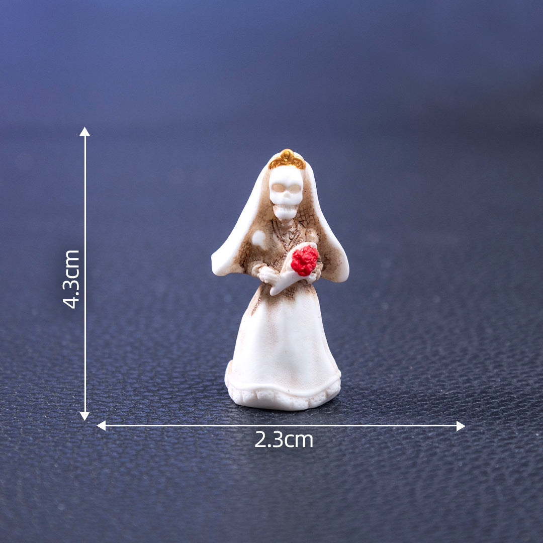 Wholesale  skull DIY decoration accessories micro landscape desktop small ornaments