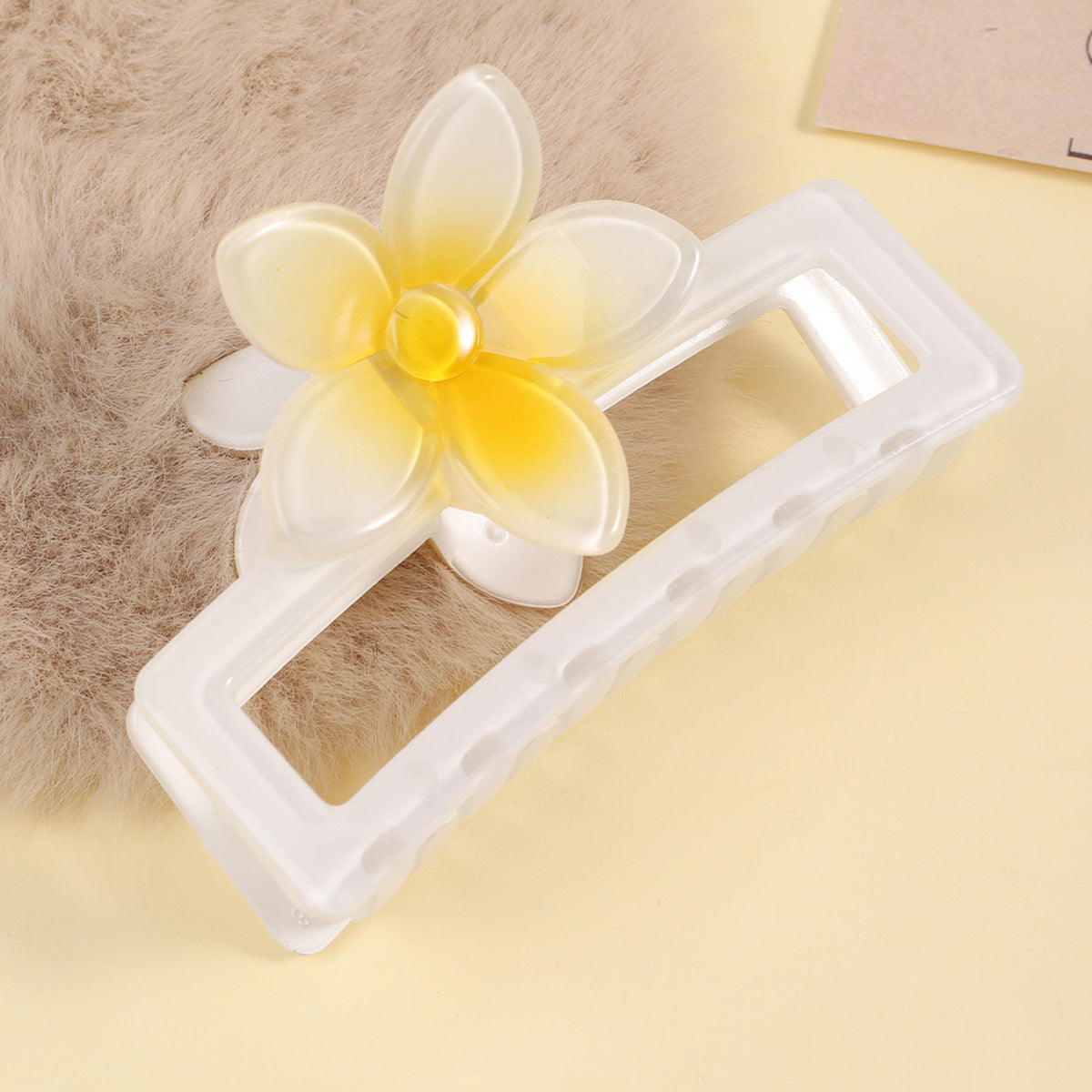 Wholesale Summer New Style Square Frangipani Hair Clip