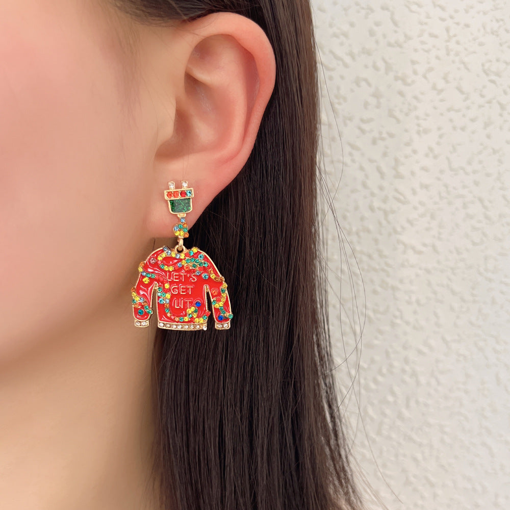 Wholesale Christmas Clothing Design with Oil Dripping Alloy Diamond Earrings