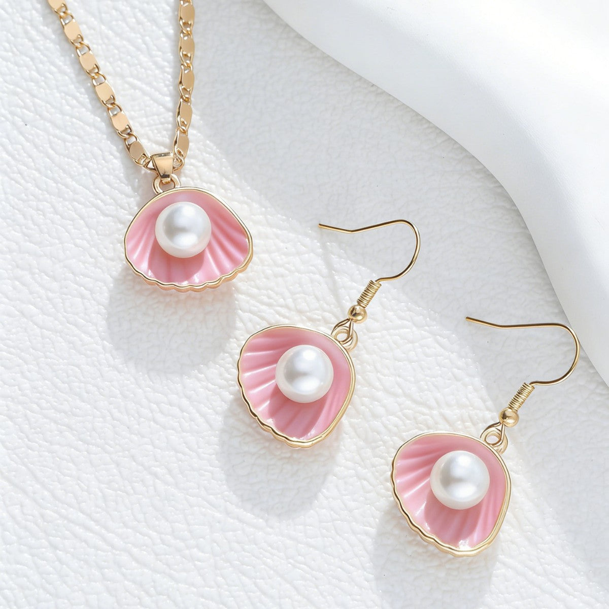 Wholesale Chic Pearl Sunflower Fan Shape 2 Piece Earrings And Necklace Set Alloy Electroplated Women S Jewelry Boutique Resale Party Wear