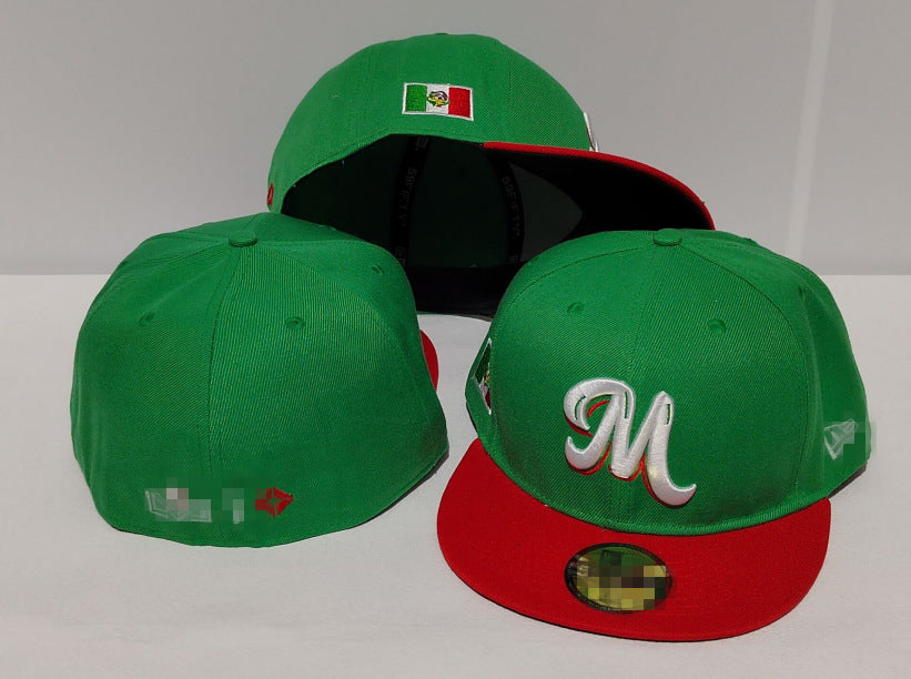 Wholesale M Embroidery Fully Enclosed Letters Non-adjustable Baseball Cap