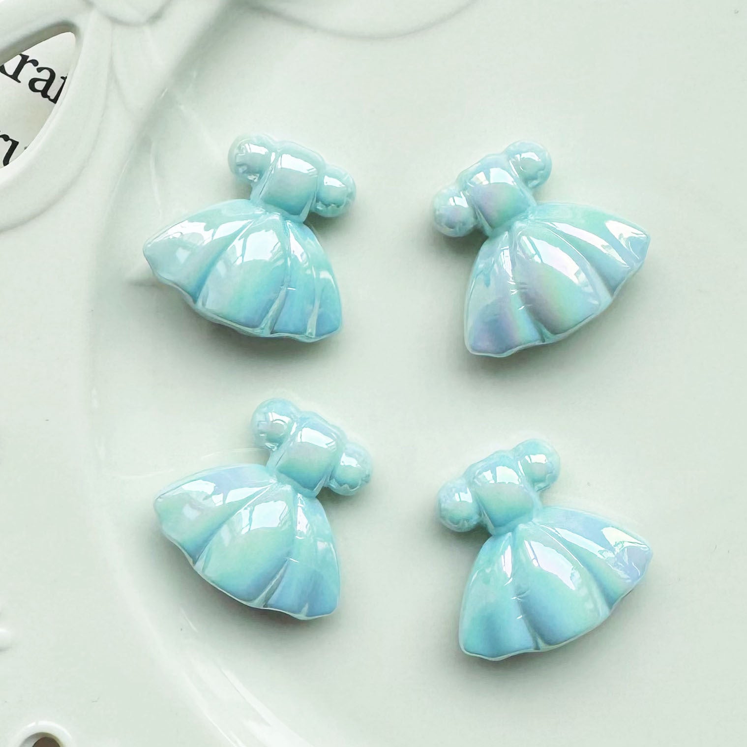 Wholesale 10pcs Colorful Beautiful Skirt Acrylic Beads