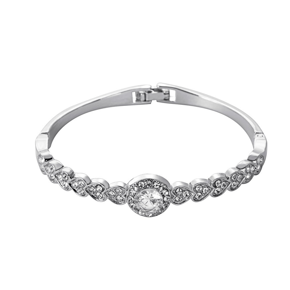 Wholesale European and American Metal Diamond Bracelets Retro Full of Diamond Hearts