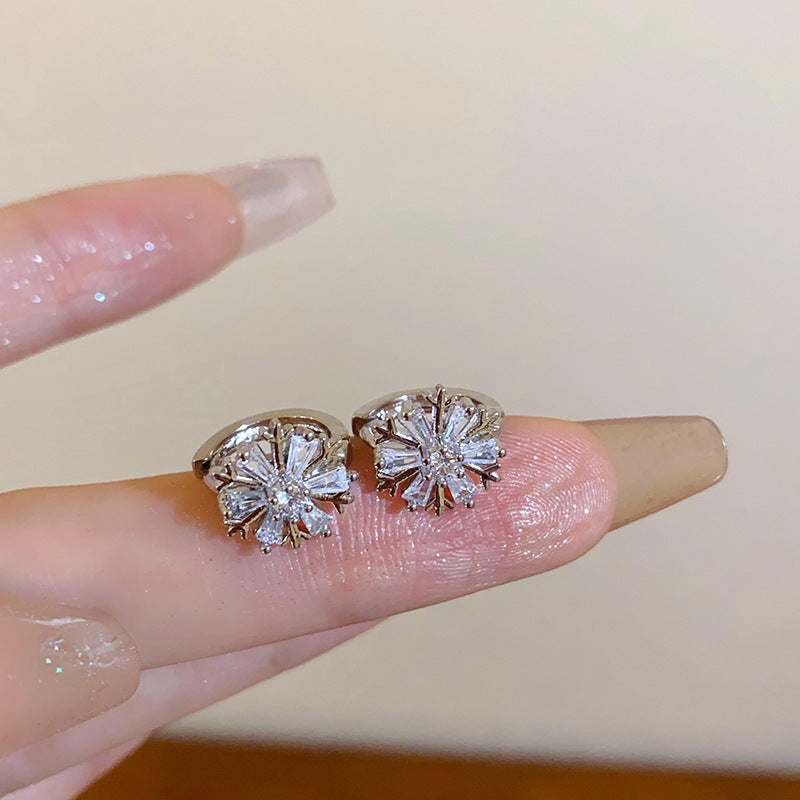 Wholesale Diamond Butterfly Flower Five Pointed Star Tassel Alloy Earrings