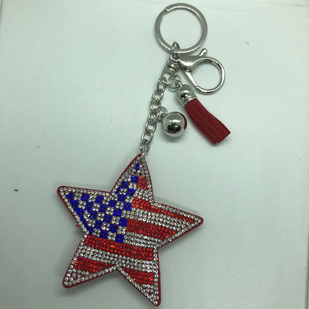 Wholesale Velvet Inlaid Diamond Heart Keychains