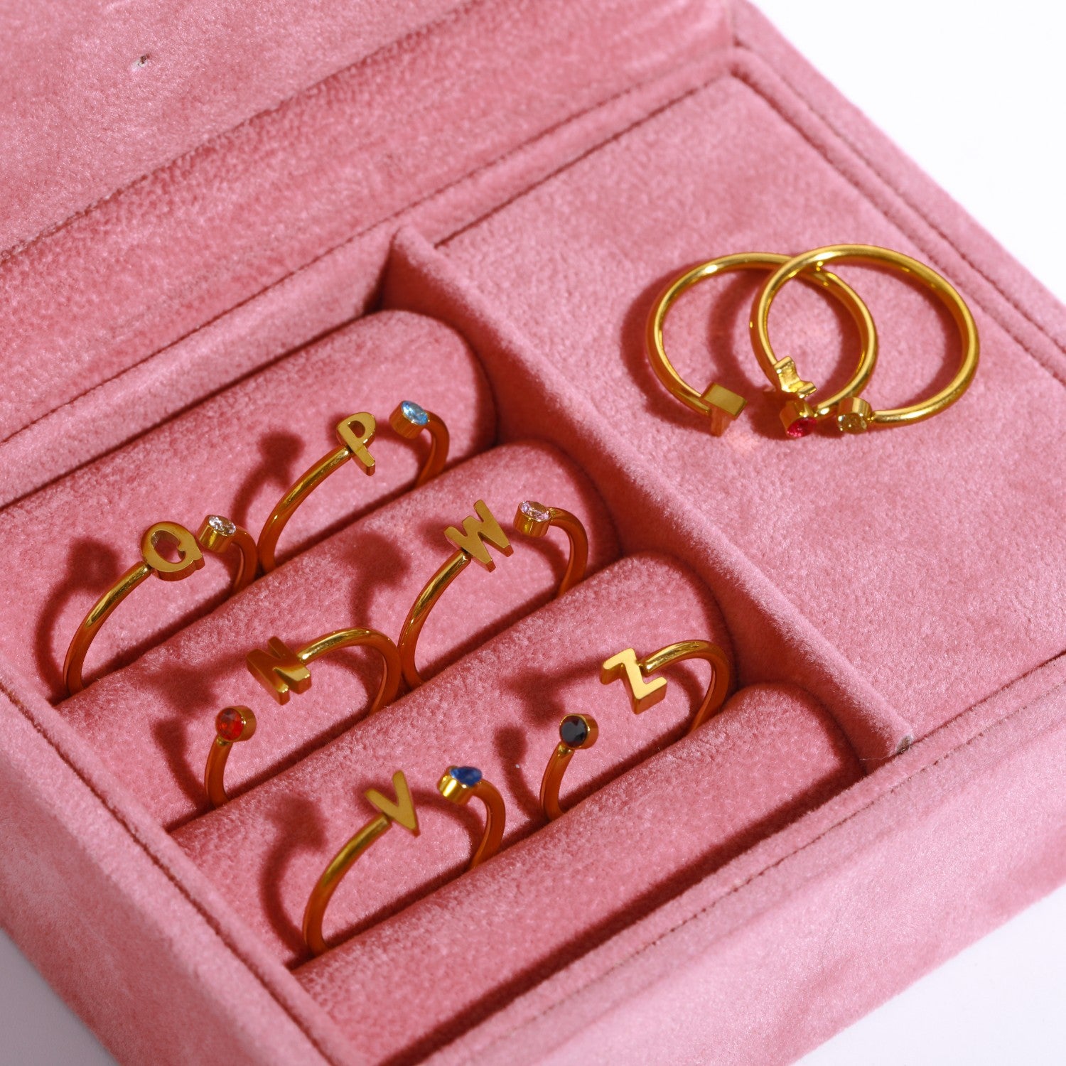 Titanium acero al por mayor 26 letras anillo abierto