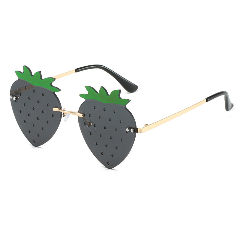 Wholesale Funny Strawberry Shape Street Fashion Sunglasses