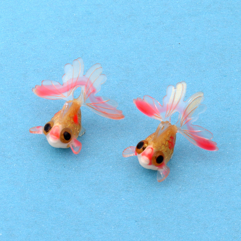Cuentas colgantes de resina de resina de pez rojo rojo al por mayor