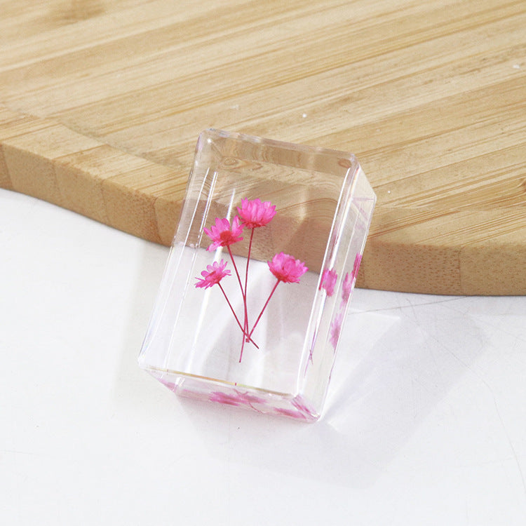 Wholesale 6pcs Small Star Flower Resin Crafts Real Flower Handmade Dripping Glue Ornaments