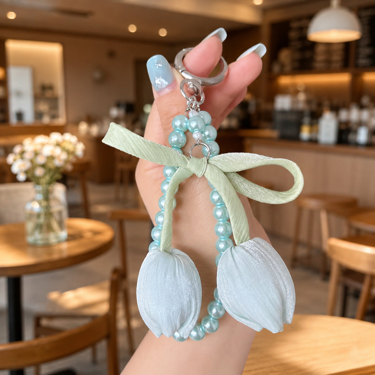 Wholesale Fresh Tulip Pearl Beaded Bracelet Keychain Acrylic Beige Decorative Accessory