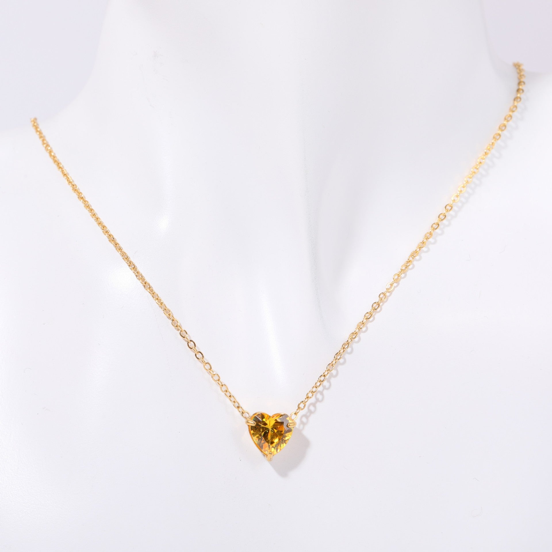 Wholesale Trendy 12 Month Birthstones Heart Pendant Necklace Titanium Steel O Shape Chain Everyday Jewelry Accessory For Boutique Resale