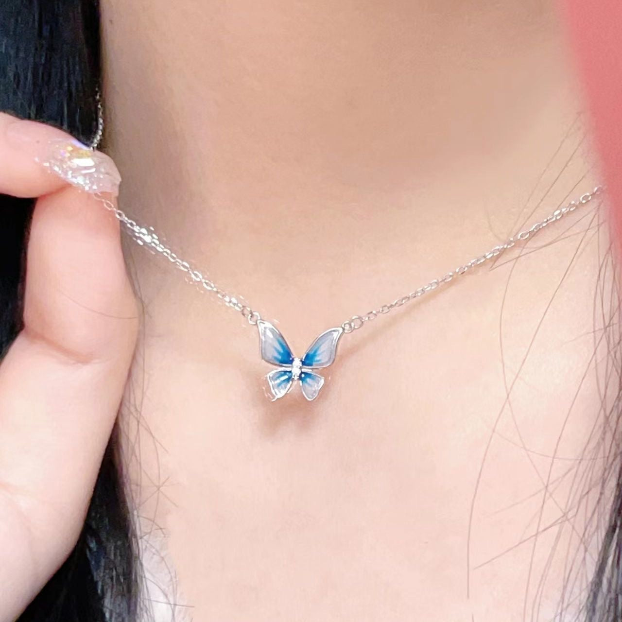 Wholesale Gradient Blue Butterfly Clavicle Necklace