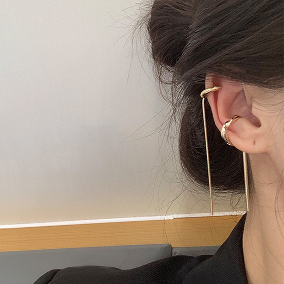 Wholesale Copper Electroplated Long Chain Tassel Ear Cuff Clip For Women No Piercing Stylish Everyday Jewelry Accessory