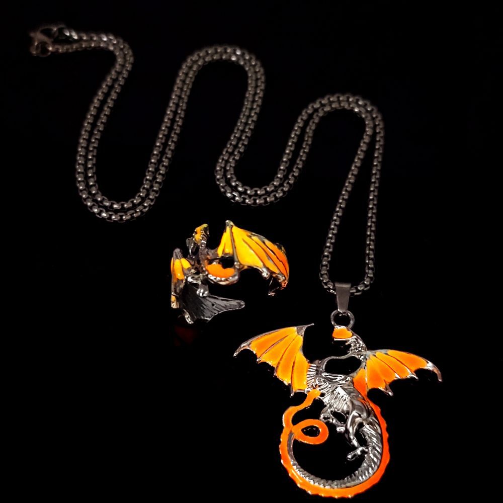 Wholesale Luminous Flying Dragon Pendant   Pterosaurus Ring  Alloy Set