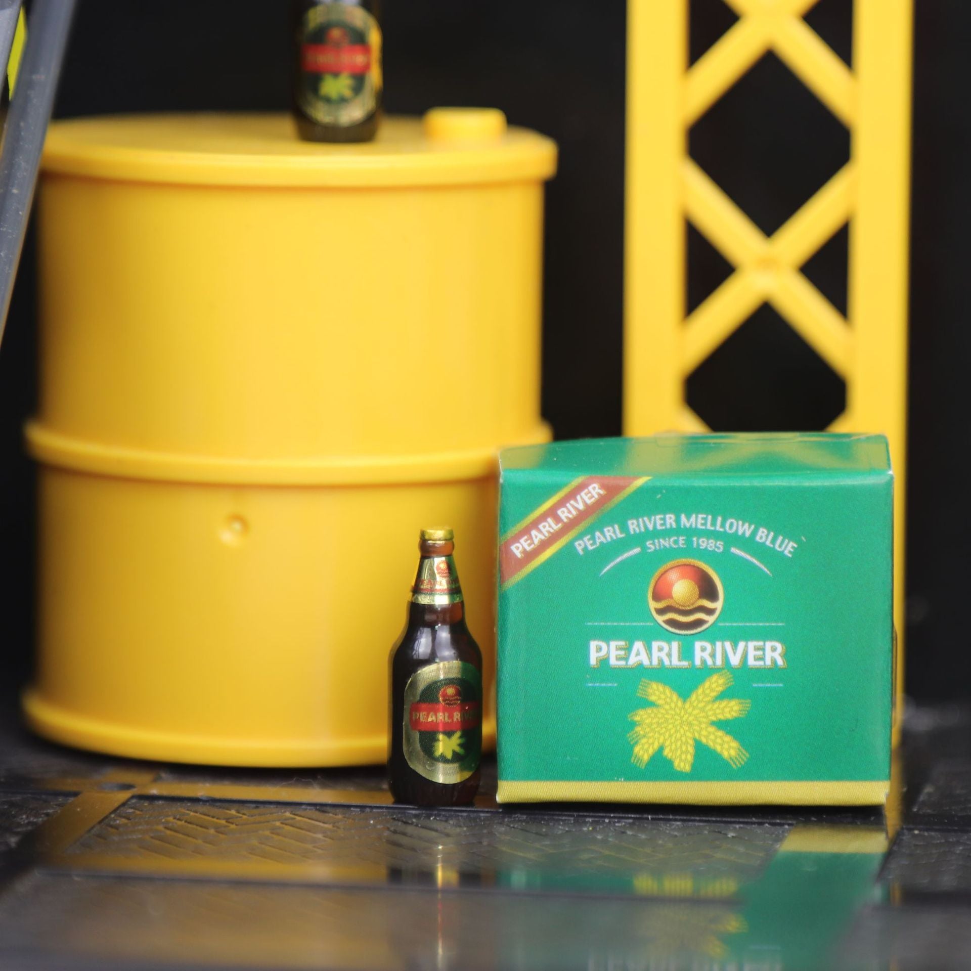 Wholesale mini simulation beer box beverage box model ornaments