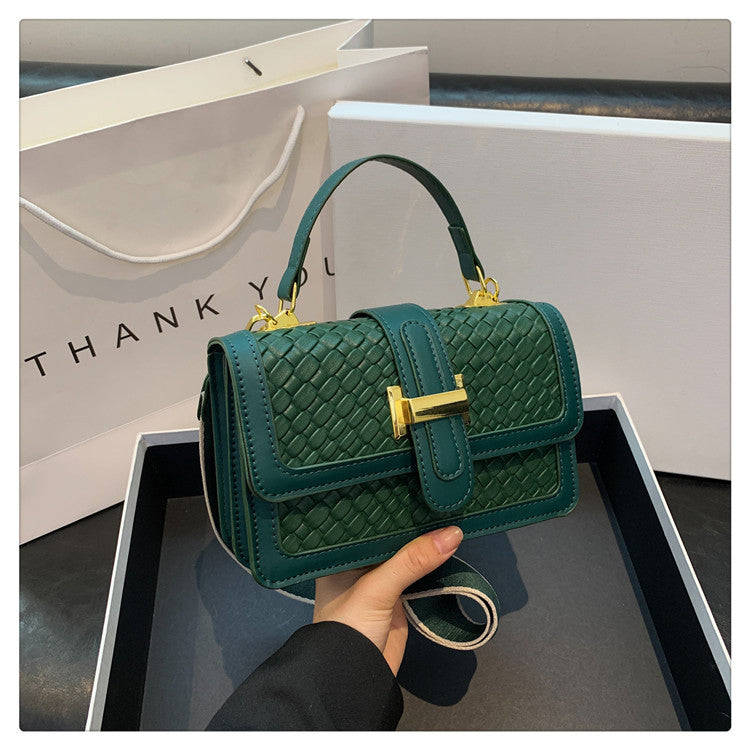 Wholesale Retro Fashion Simple Popular Hand-held Messenger Shoulder Small Square Bag