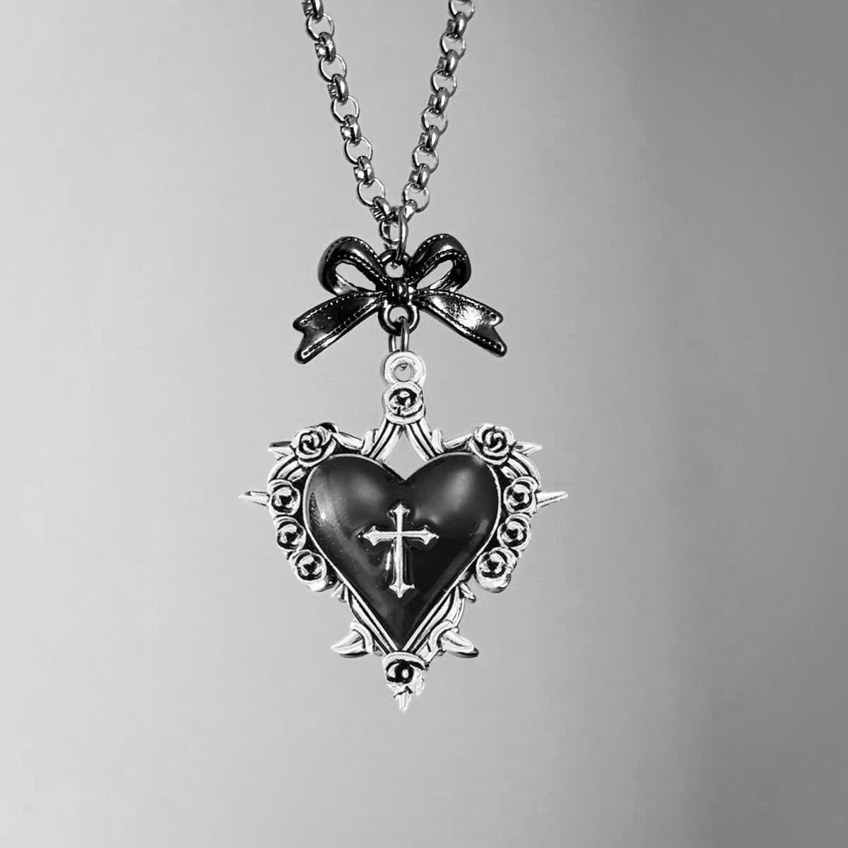 Wholesale  Gothic y2k subculture red love thorn pendant necklace