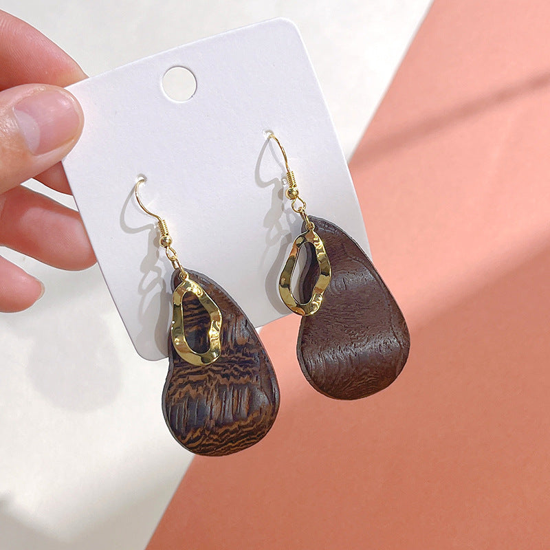 Wholesale Water droplet shaped geometric wooden earrings