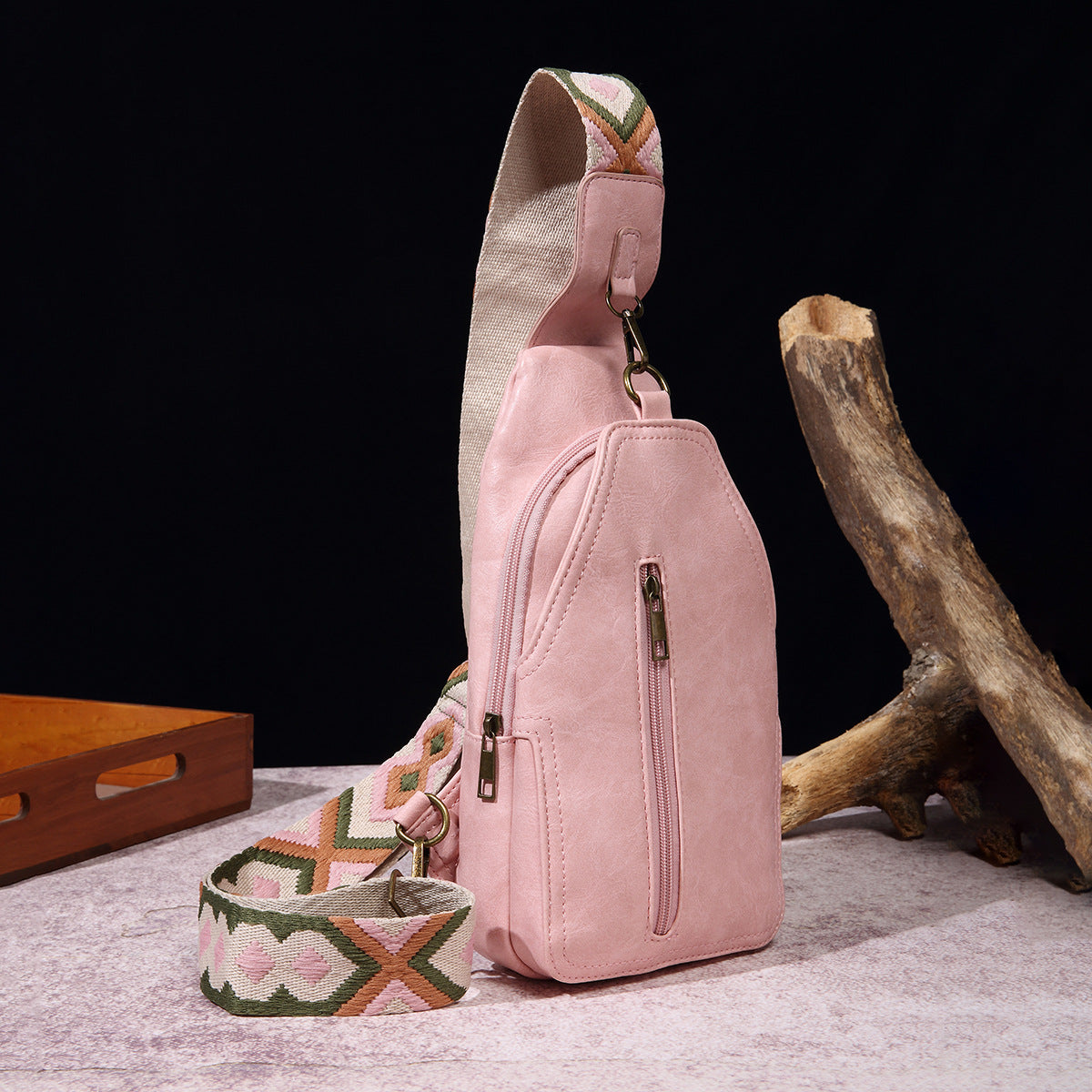 Wholesale Retro Casual Chest Bag Solid Color PU Crossbody Bag Bohemian Style Waist Bag