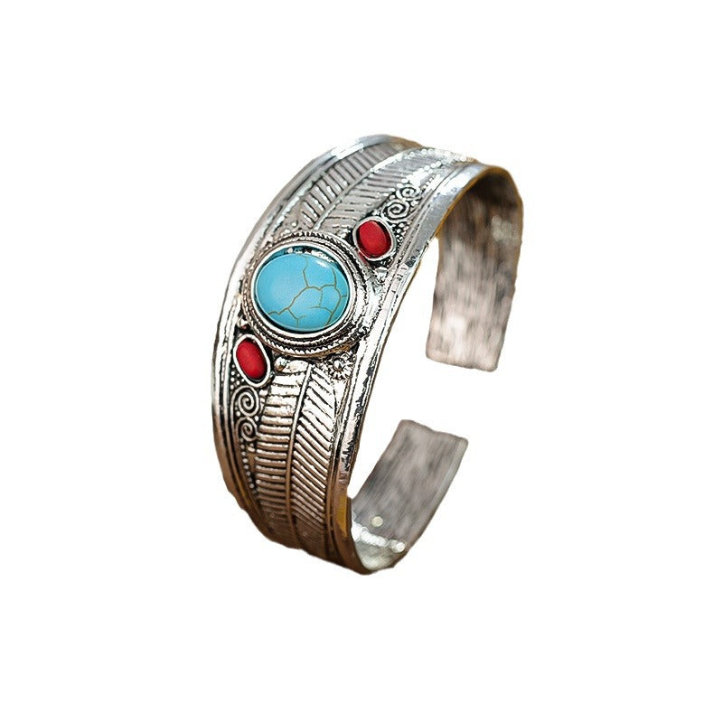 Wholesale Bohemian Natural Turquoise Vintage Carved Metal Bracelet