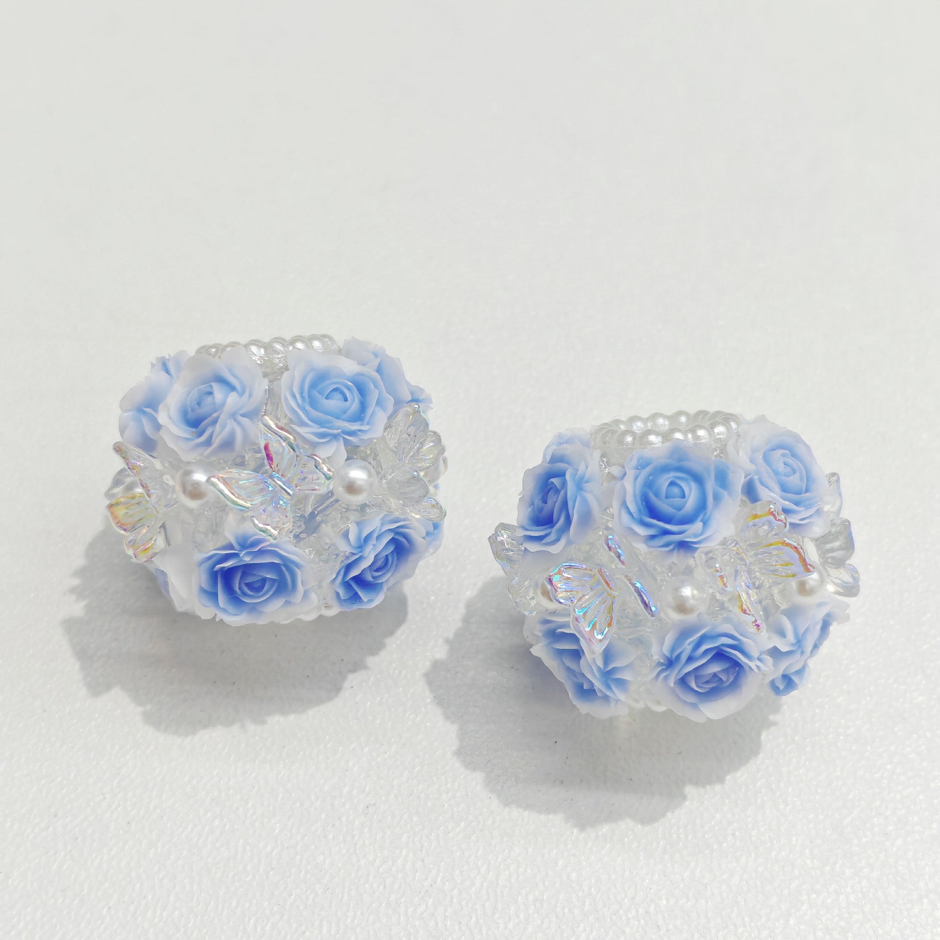 Wholesale 30pcs Rose flower ball with pearls and butterfly Acrylic Beads